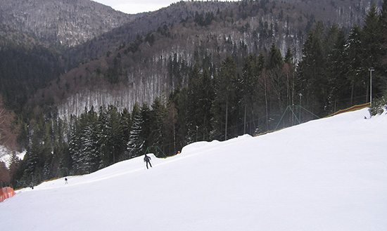 hucisko-3-stacja-narciarska-magura